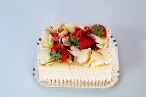 Bolo de Frutas Vermelhas